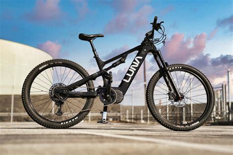 Z1 Enduro EBIKE - Luna Cycle