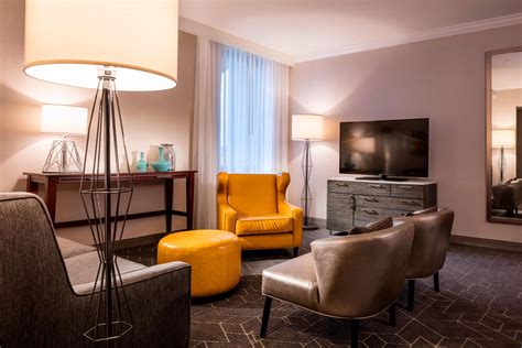 Suites in Providence, RI | Renaissance Providence Downtown Hotel