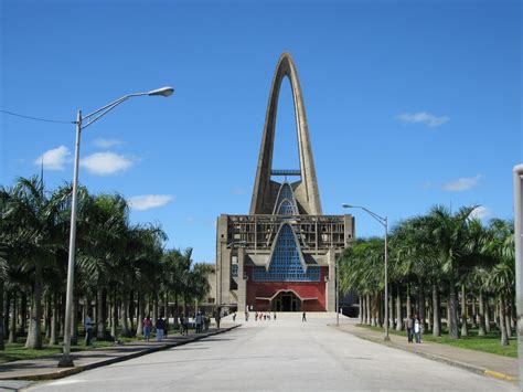 Beautiful Churches – La Basilica de Higüey at La Altagracia, Dominican ...