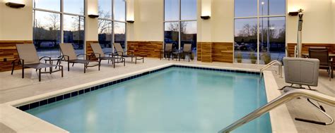 Franklin, TN Hotel With Pool | Fairfield Inn & Suites Franklin Cool Springs