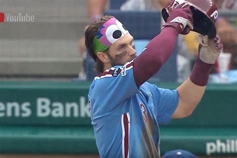 Bryce Harper wears Phillie Phanatic headband under his helmet, fans love it | PhillyVoice