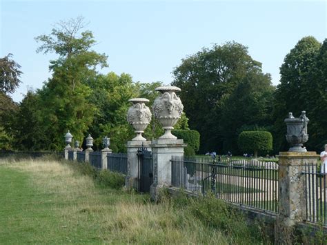 Decorative fence and urns, between... © David Smith :: Geograph Britain and Ireland