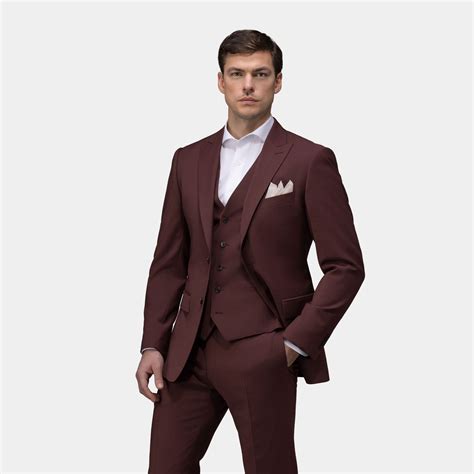 Burgundy three-piece suit | Tailor Store®