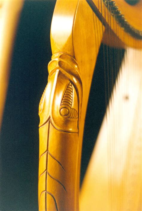 Clarsachs | Clarsach Harp Maker | Wire Strung Clarsach