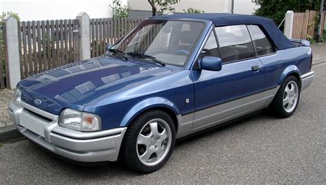 Ford Escort V Cabrio (ALL) 1.8 16V XR3i (130 Hp)