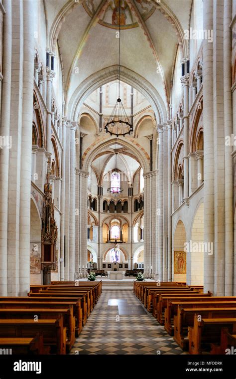 Limburg Cathedral Interior Stock Photos & Limburg Cathedral Interior Stock Images - Alamy