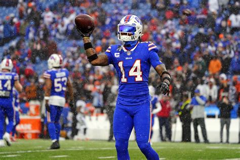 Stefon Diggs Fantasy Outlook: Should You Ignore the Offseason Noise and Buy the Buffalo Bills' WR1?