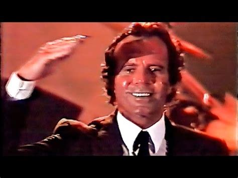 Julio Iglesias - Hey (live, Remastered) - YouTube