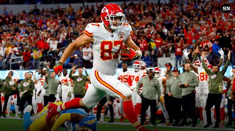 Travis Kelce injury update: Latest news on Chiefs TE after suffering back spasms, questionable ...