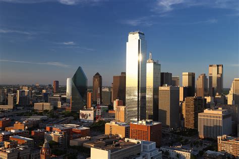 Best Places to View and Photograph the Dallas Skyline - UponArriving