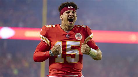 Patrick Mahomes’ Siblings Include a TikTok Influencer Brother With 1M Followers—Meet His Family ...