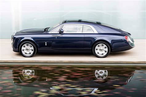 Rolls-Royce Sweptail Brings Ultra-Luxe Coach-Building Into the 21st ...