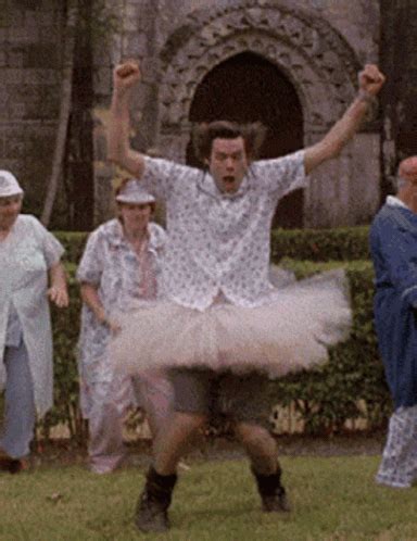 Jim Carrey Tutu GIF - Jim Carrey Tutu Dance - Discover & Share GIFs