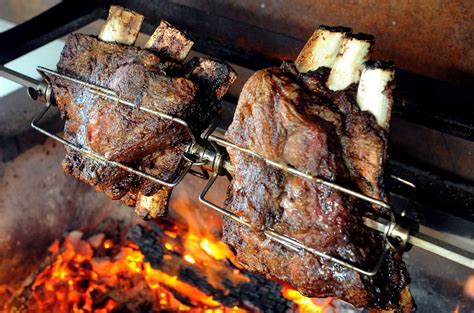 Our Guide to the Argentinian-style Gaucho Grill | Guides & Tips | Kalamazoo Outdoor Gourmet