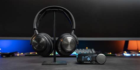 Nova Pro Wireless Review: SteelSeries' new flagship gaming headset