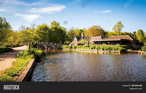 Dedham Vale; River Image & Photo (Free Trial) | Bigstock