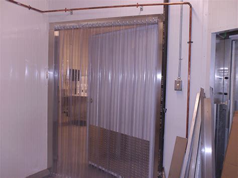 Cooler and Freezer Strip Doors - Strip-Curtains.com