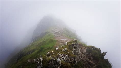 Foggy day on the Bwlch Main ridge, Snowdon, Wales. : hiking