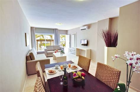 Los Olivos Beach Resort - Costa Adeje, Tenerife - On The Beach