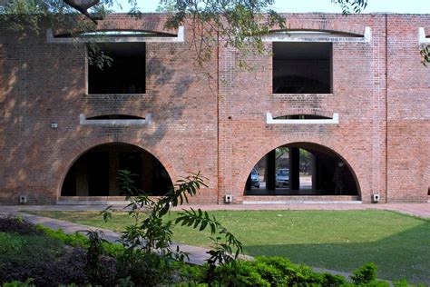 Louis Kahn-designed IIM-Ahmedabad invites alumni to support its restoration and conservation