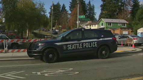 Seattle Police respond to report of school shooting; at least 1 injured, 1 arrested | Fox News