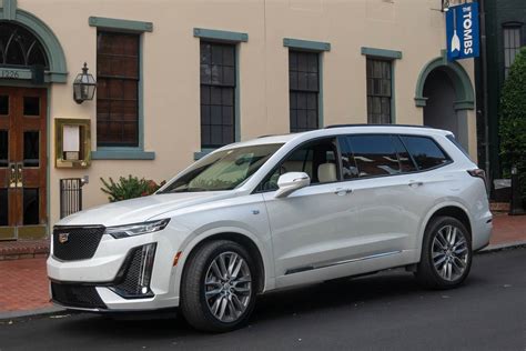 2020 Cadillac XT6 Specs, Price, MPG & Reviews | Cars.com