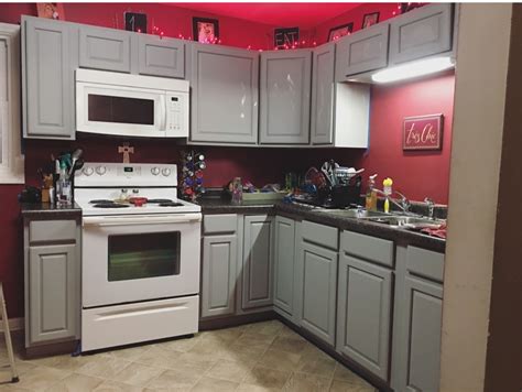 Gray kitchen cabinets with red walls | Kitchen cabinets grey colour ...