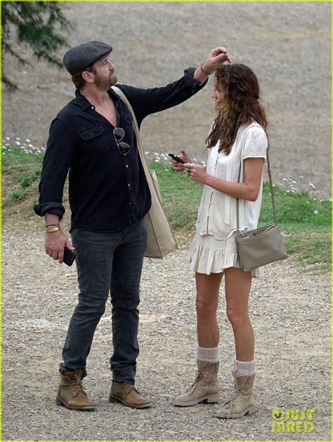 Photo: gerard butler morgan brown pda photos 55 | Photo 4844656 | Just ...