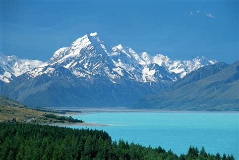 Travel Trip Journey : Mount Cook; New Zealand