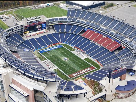 NFL New England Patriots Gillete Stadium 1600x1200 DESKTOP NFL / New England Patriots
