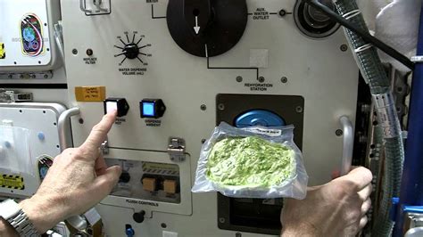 Chris' Kitchen Part Deux: Space Spinach Strikes Back - YouTube