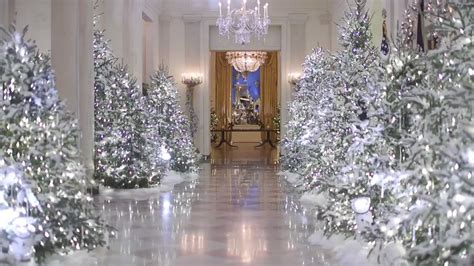 Trump's First White House Christmas Decorations Seem Amazing