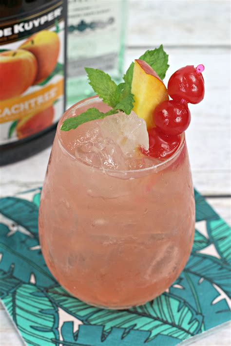 Cuban Peach Cocktail - My Incredible Recipes