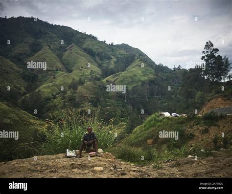 The gorgeous mountain landscapes of Mount Hagen Papua New Guinea Stock ...