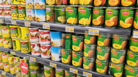 7 Canned Fruits To Buy And 7 To Avoid