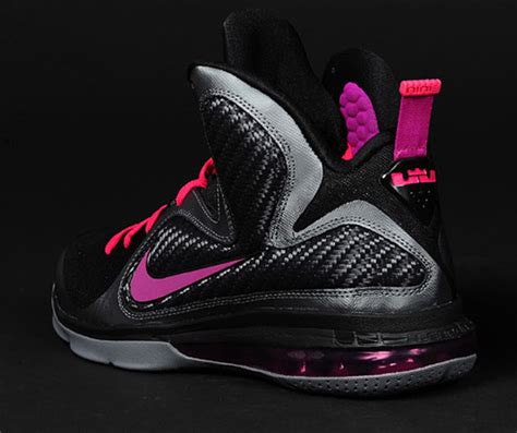 Nike LeBron 9 'Miami Nights' - Release Reminder - SneakerNews.com