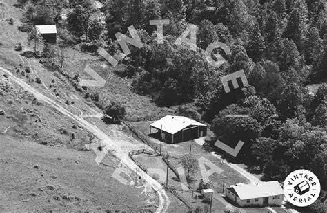 Vintage Aerial | West Virginia | Kanawha County | 1984 | 33-GKA-30