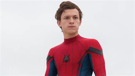 Spider man tom holland - textmasa