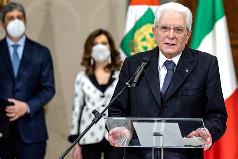 Sergio Mattarella é reeleito presidente na Itália, mesmo sem querer - 29/01/2022 - Mundo - Folha