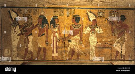 Egypt, King Tut Tomb wall Stock Photo - Alamy