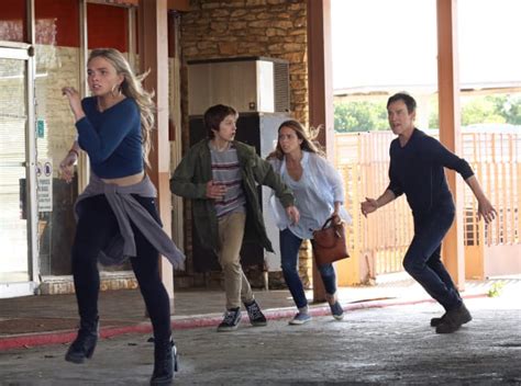 Watch The Gifted Season 1 Episode 1 Online - TV Fanatic