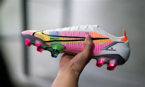 5 Rekomendasi Sepatu Bola Nike Original Terbaik 2023