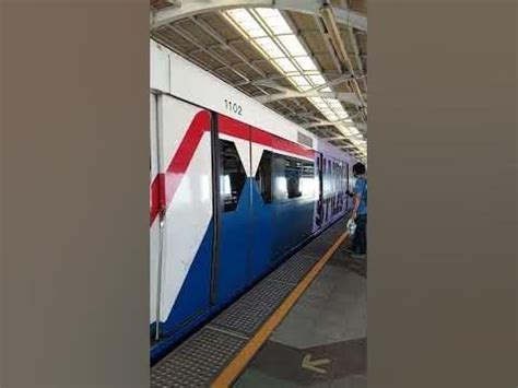 Approaching BTS SkyTrain at the Station #thailandtravel #thailand #btss... : r/thailanddestination