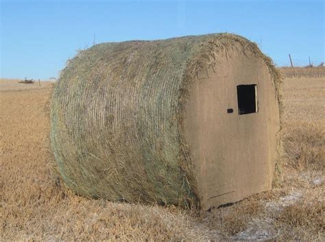 HAY BALE BLIND PHOTOS - Prairie Hunting Blinds