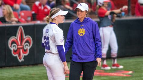 LSU softball's NCAA Regional gets full capacity at Tiger Park