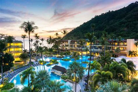 ภูเก็ต แมริออท รีสอร์ท แอนด์ สปา เมอร์ลินบีช (Phuket Marriott Resort ...