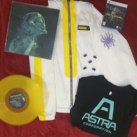 Merch 😍😍 : r/Returnal