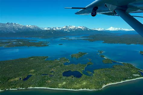 LAKE AND PEN AIR - Unlocking Alaska: Alaska Adventure: Flight Tour over East Lake Iliamna