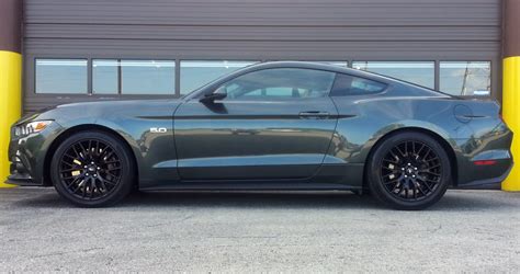 Test Drive: 2015 Ford Mustang GT | The Daily Drive | Consumer Guide®