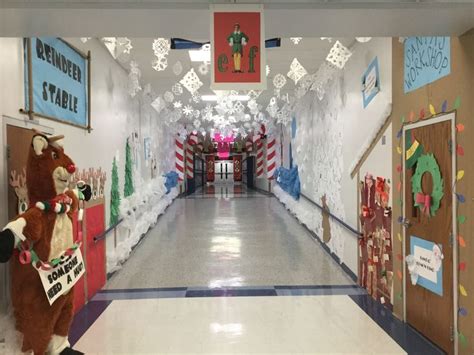 b9eb8b0ee7f95f2adb17bf3faa6bdfa7--school-hallways-hallway-decorations ...